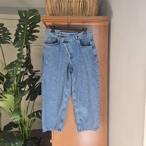 Collusion Petite 30" Wide Baggy Leg Jeans